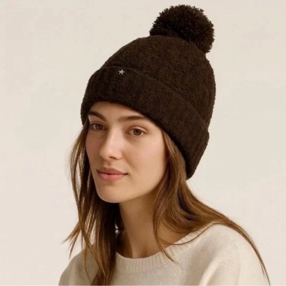Barefoot Dreams CozyChic Cable Dark Brown Beanie W/Pom Pom OS